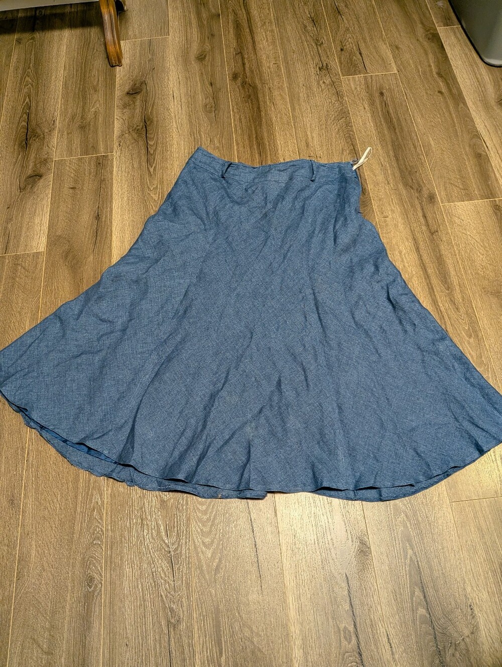 Classic Linen Blue Flared Long Skirt. Zipper At Side. Size 12. Made In Turkey.